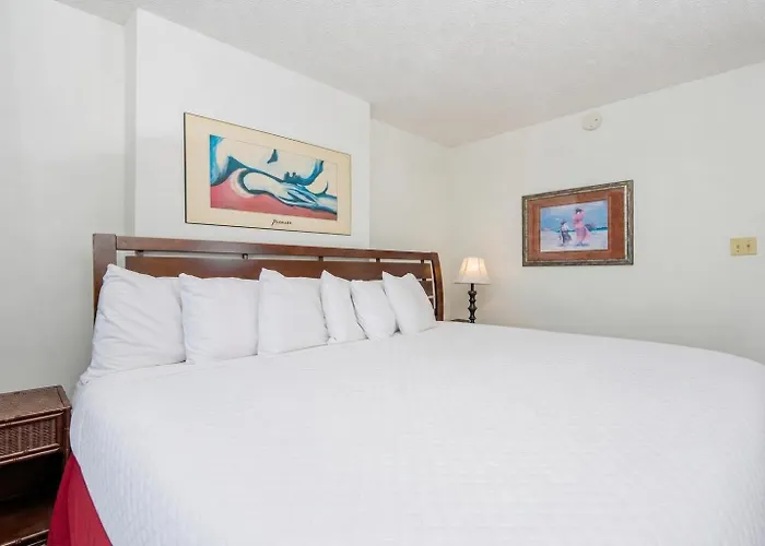Surf & Racquet 201b Apartment Gulf Shores