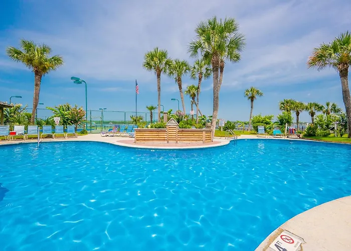 Surf & Racquet 201b Apartment