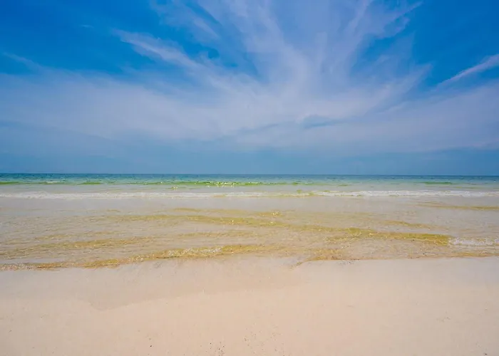 Surf & Racquet 201b Apartment Gulf Shores